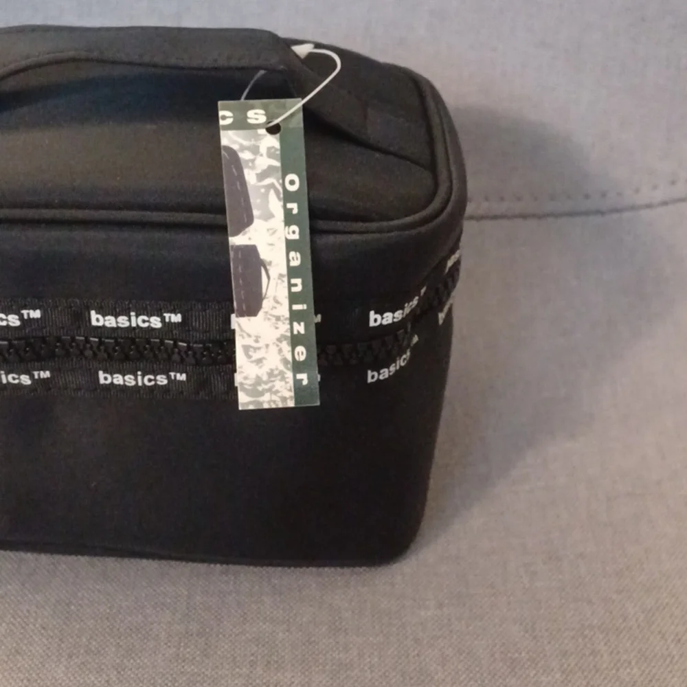 Basics - Picture 2 of 4